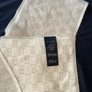 GUCCI 100% Cashmere Scarf SOFTEST SCARF I’VE OWNED